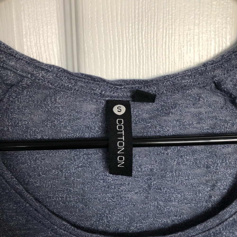 navy blue basic tee - Picture 3 of 3